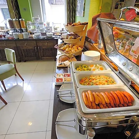 Hotel Premium Business 4*