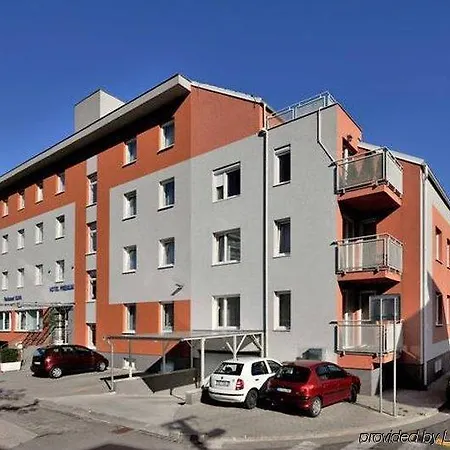 Premium Business Отель 4*