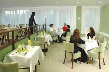 Premium Business 4* Братислава