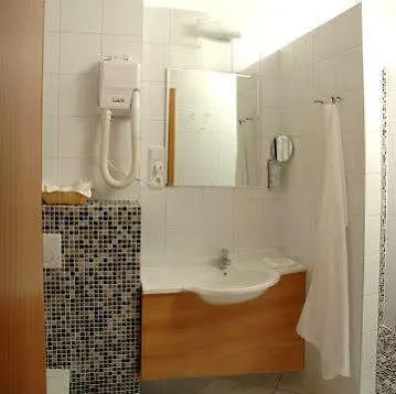 Отель Premium Business 4*