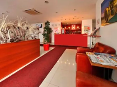 Отель Premium Business