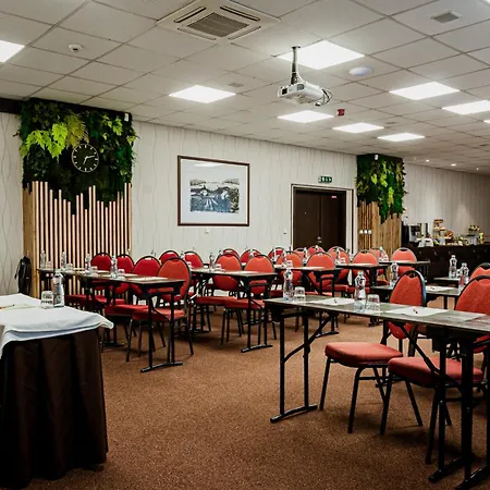 Premium Business Hotel 4*